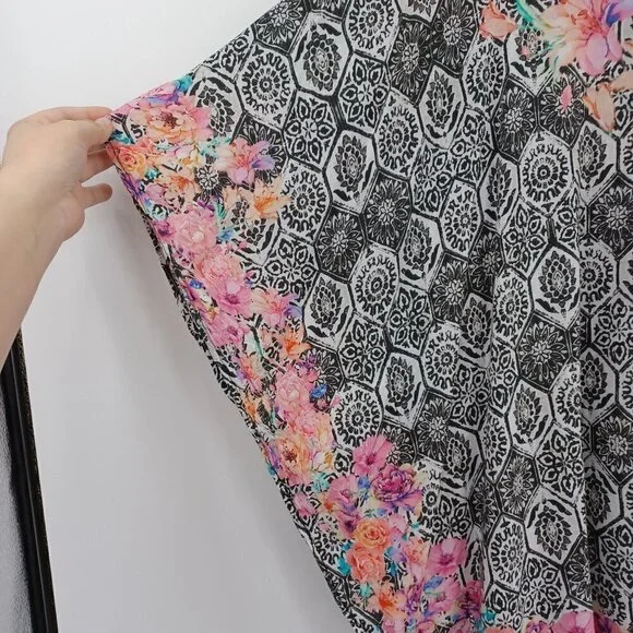 Tolani Collection Printed Woven Caftan Tunic Top Women's LP Floral Boho Hippie - Picture 4 of 10